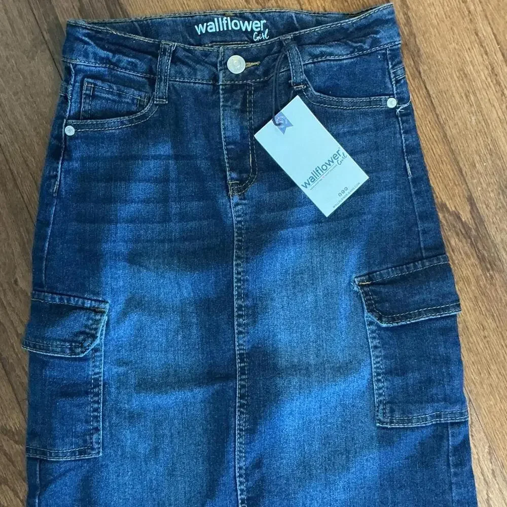 Wallflower Girl  Dark Blue Denim Maxi Skirt Distressed Size 8 NWT - Picture 3 of 8